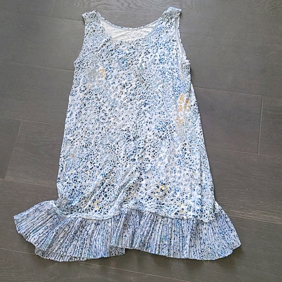 lori goldstein dresses